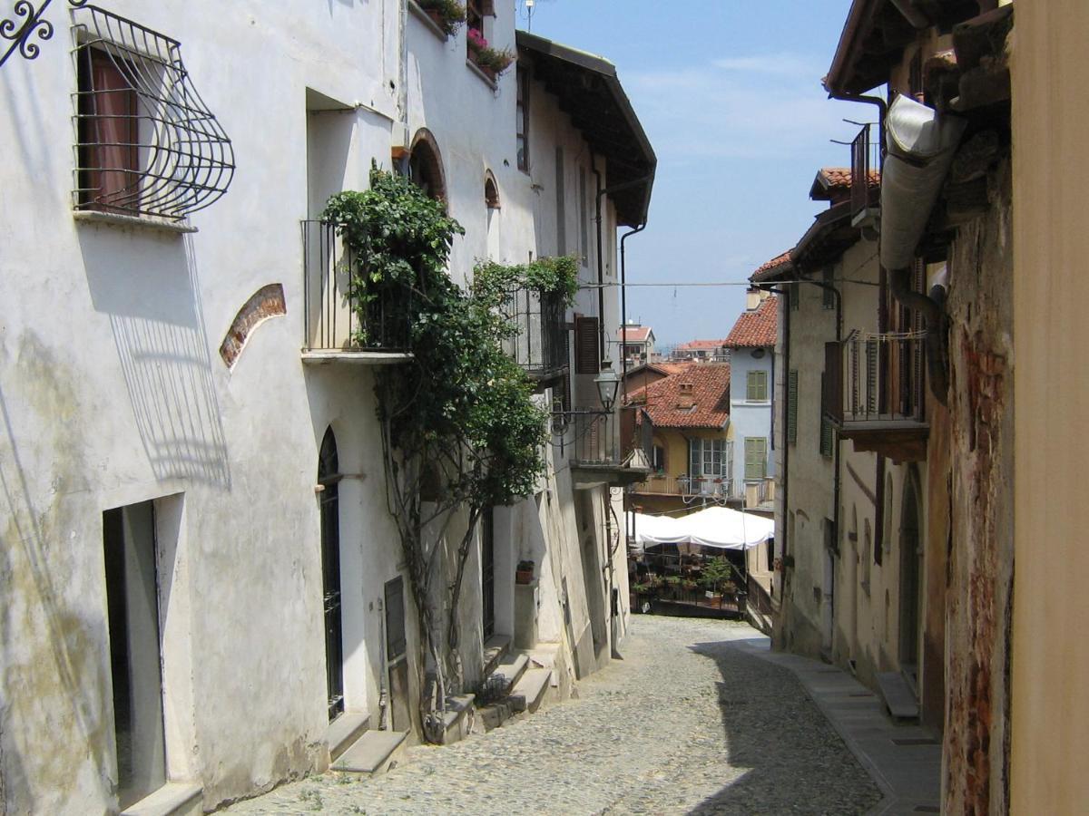 Saluzzo Historic Center Apartment Zewnętrze zdjęcie